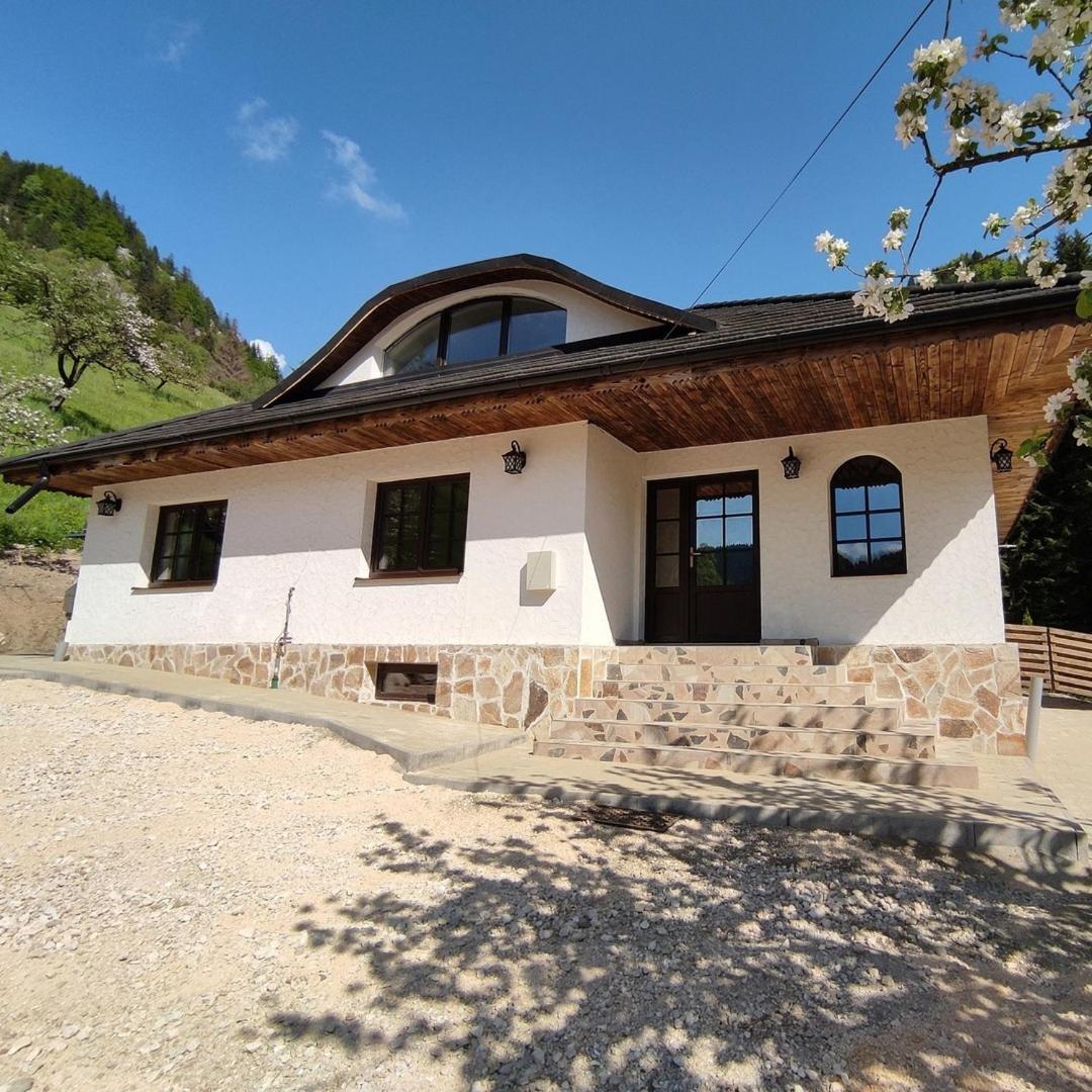 Villa Casa Sena Moeciu De Sus Exterior foto